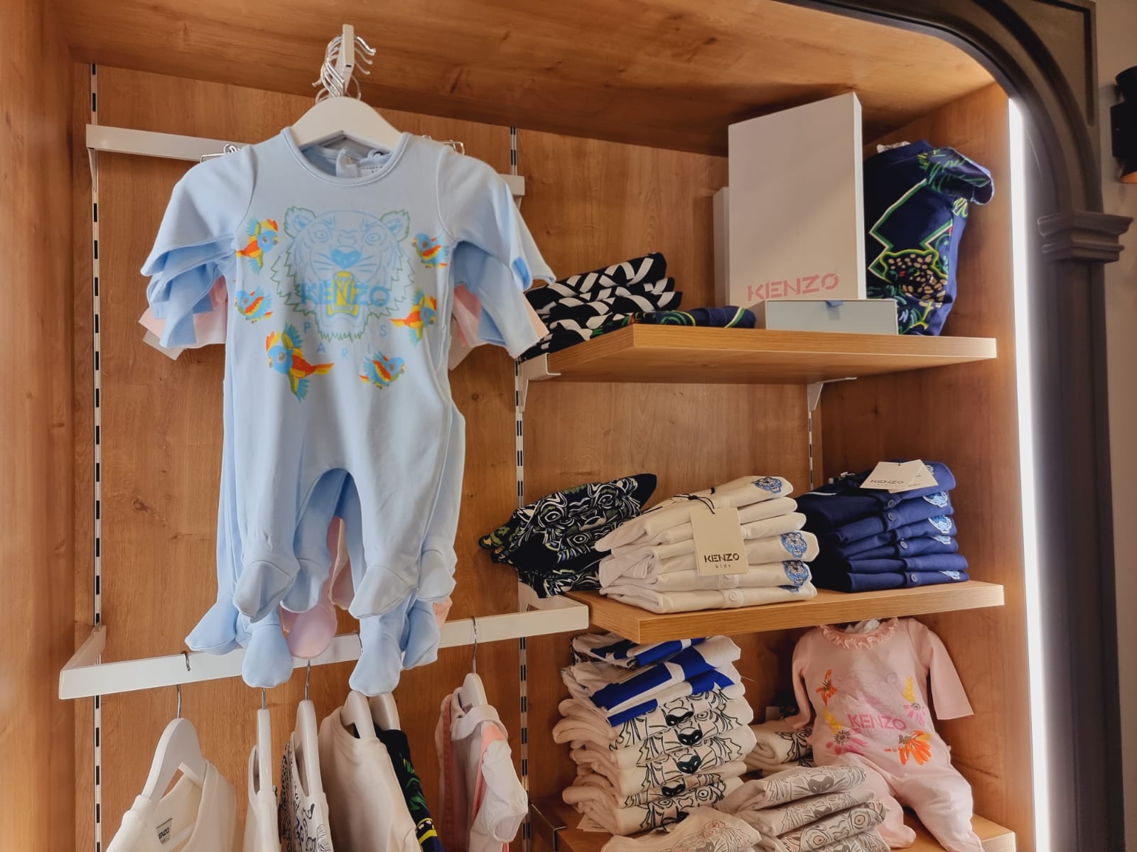 WhatsApp Image 2022-04-26 at 3.45.39 PM (2).jpeg